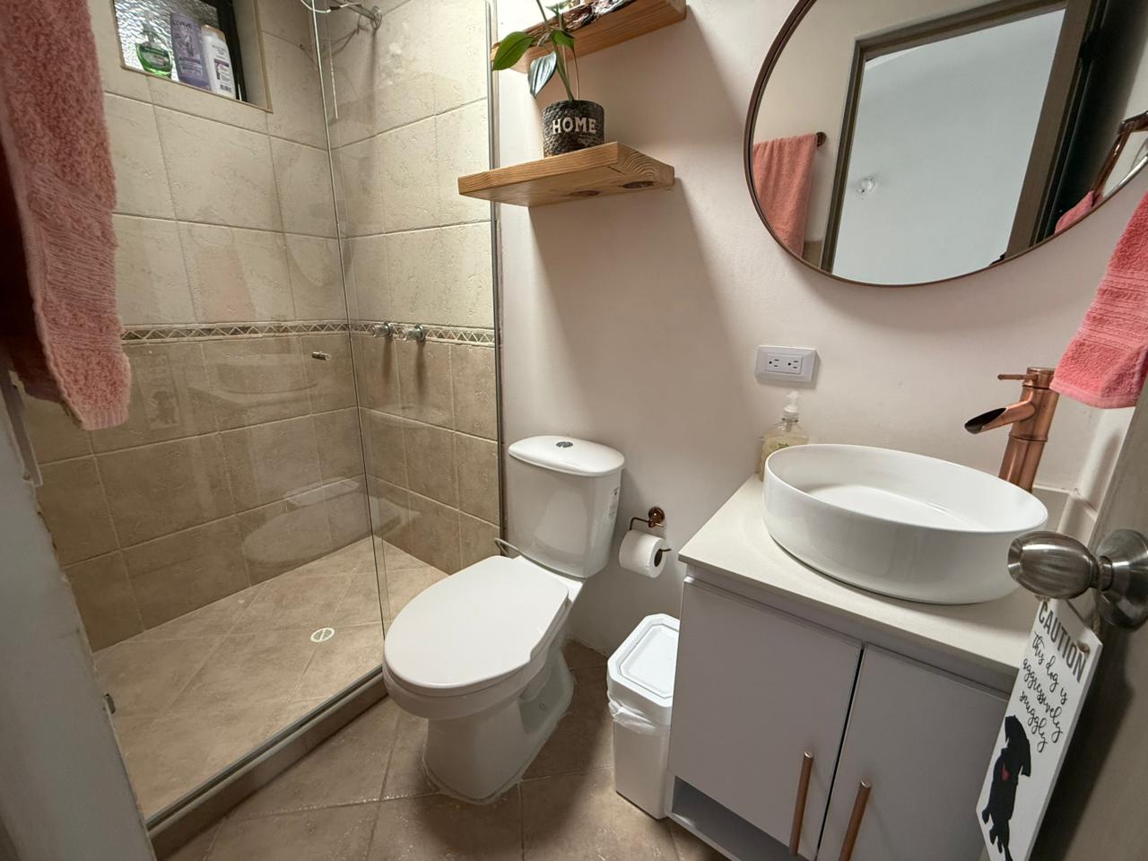 ARRIENDO APARTAMENTO EN SANTA TERESITA