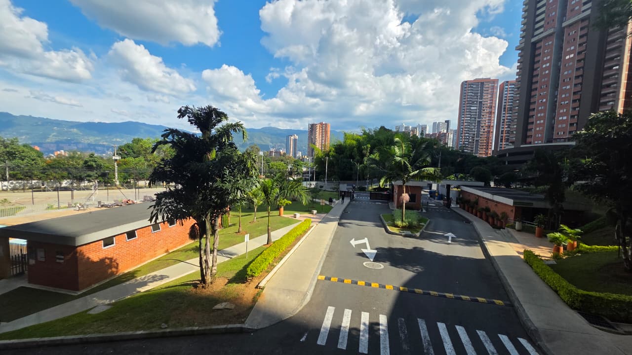 VENDO APARTAMENTO EN ITAGUI