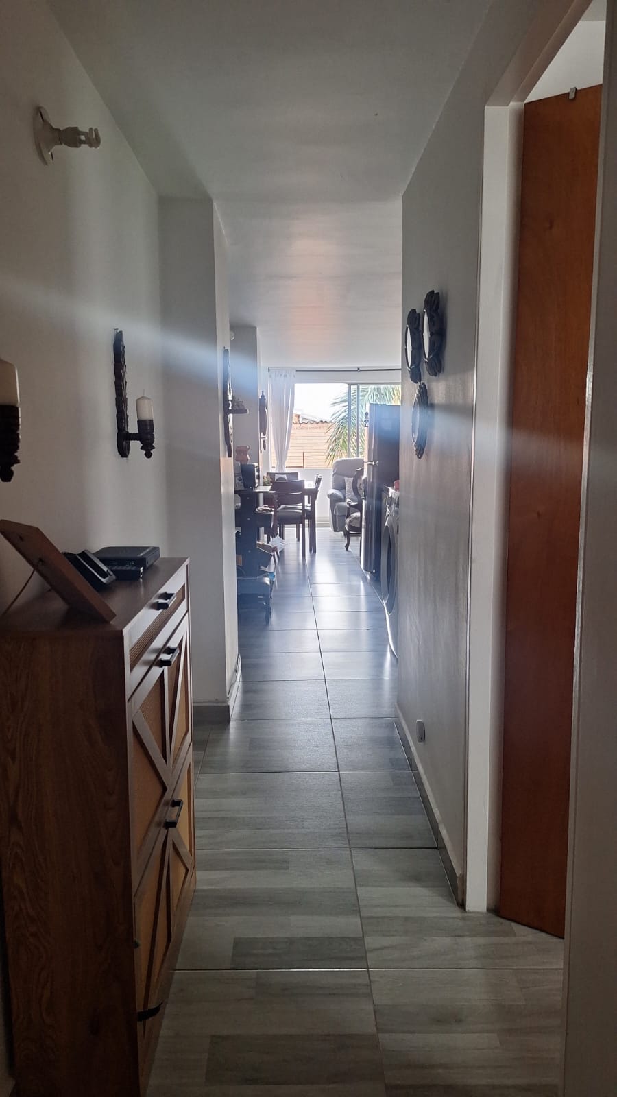 VENDO APARTAMENTO EN SANTA MONICA