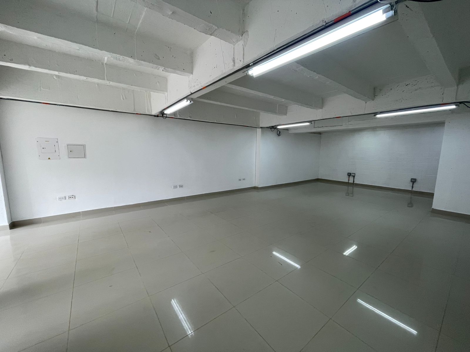 ARRIENDO LOCAL EN RIONEGRO