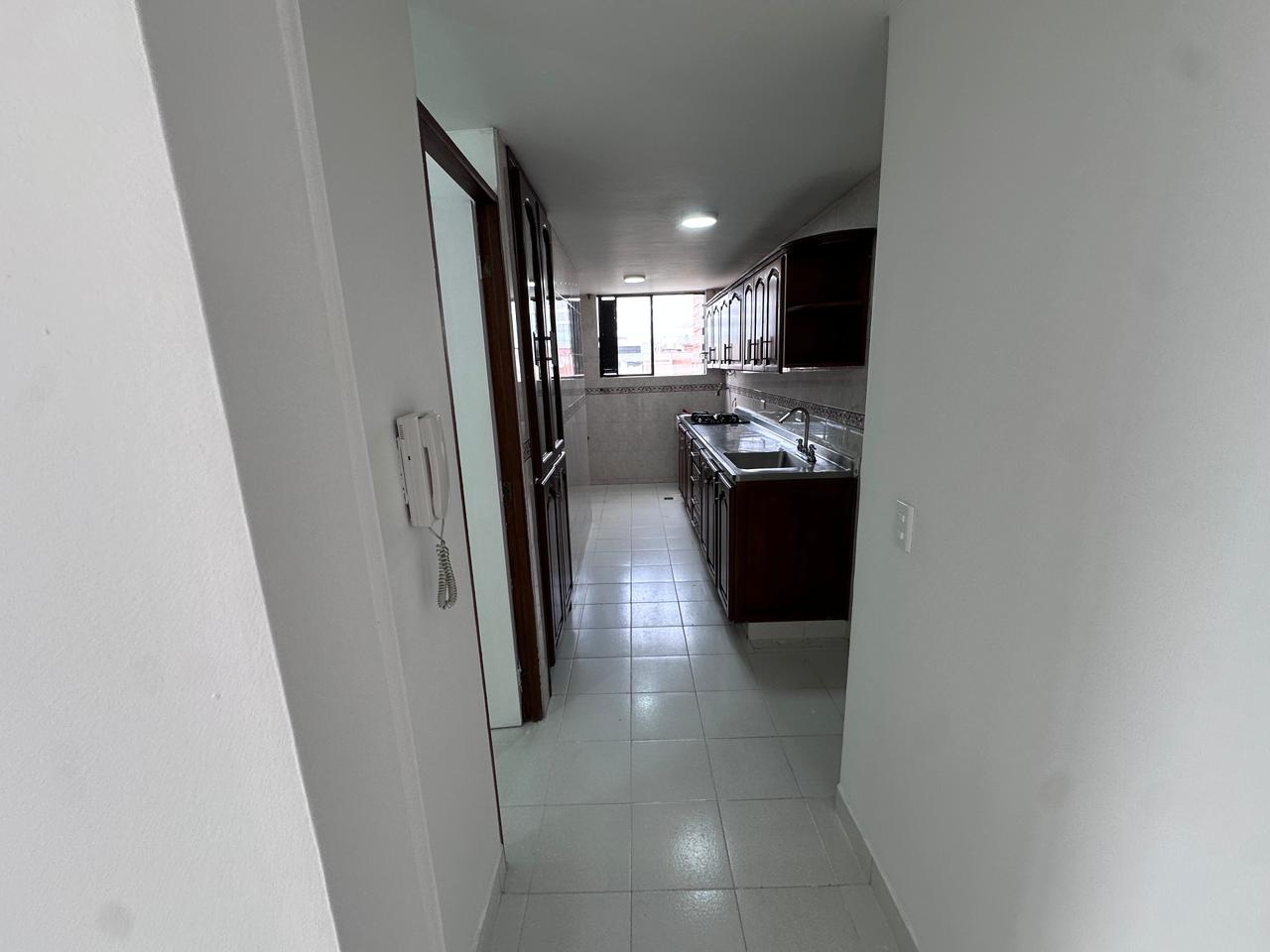ARRIENDO APARTAMENTO EN SIMON BOLIVAR LAURELES