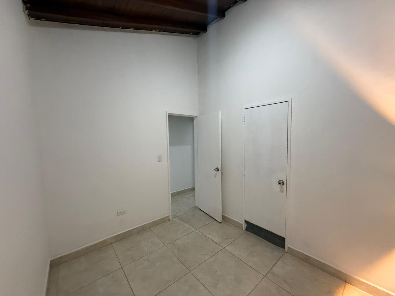 ARRIENDO CASA COMERCIAL EN SANTA GEMA