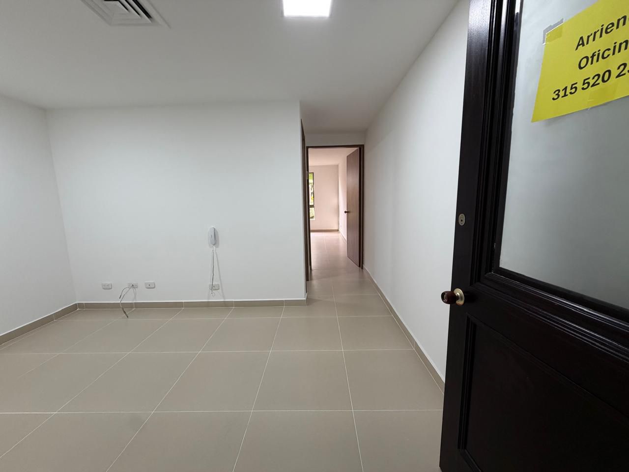 ARRIENDO LOCAL EN EL POBLADO.