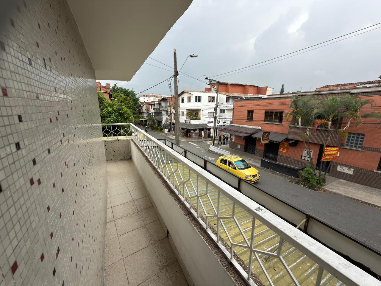 ARRIENDO CASA COMERCIAL EN BELEN LA GLORIA