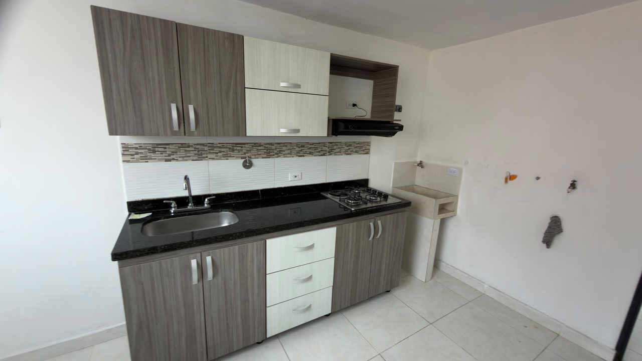 ARRIENDO APARTAMENTO EN CALASANZ PARTE BAJA
