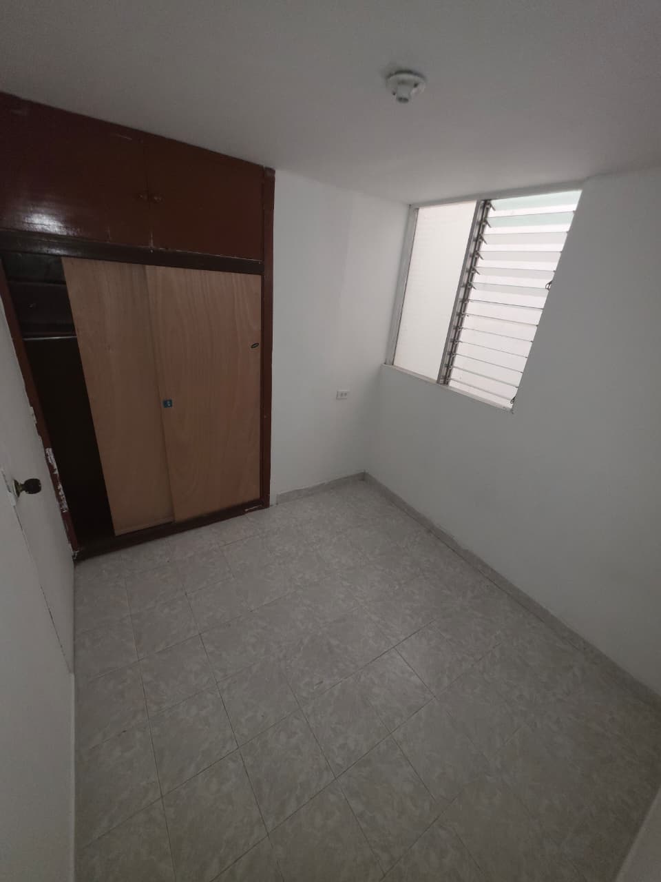 ARRIENDO APARTAMENTO EN LA AMERICA