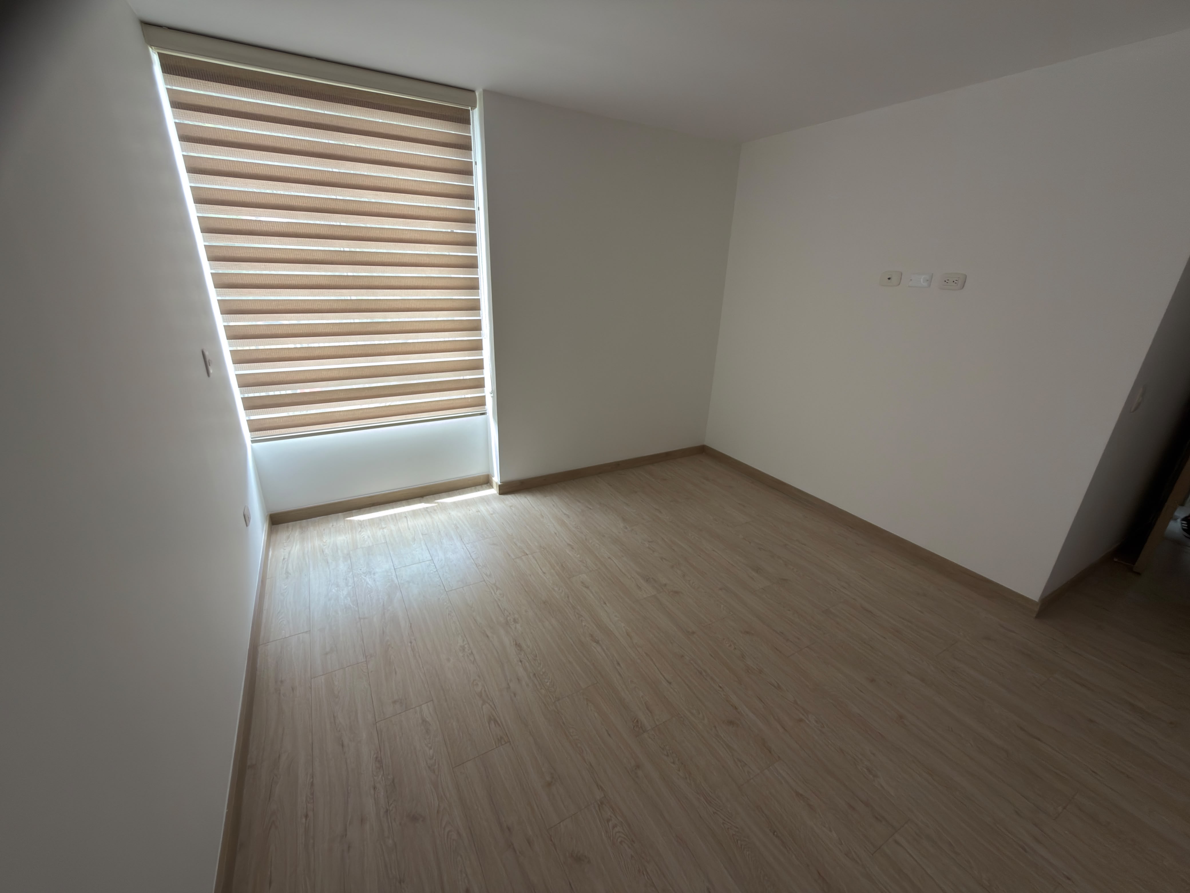 Arriendo Apartamento Los Colores
