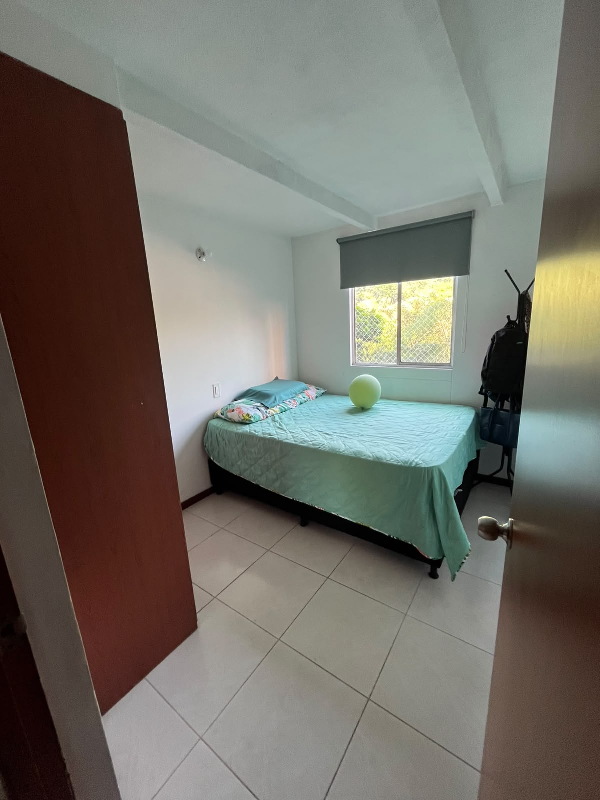 Arriendo Apartamento en el sector de Loma de Los Bernal