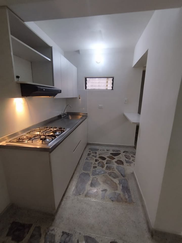 ARRIENDO APARTAMENTO EN LAURELES
