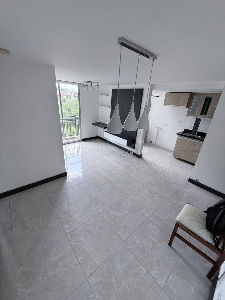 VENDO APARTAMENTO EN CALASANZ