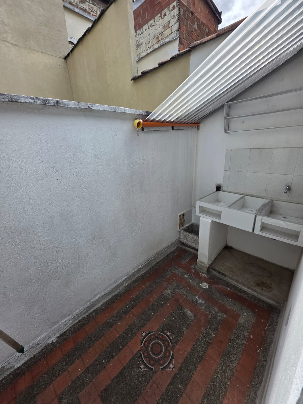ARRIENDO APARTAMENTO EN SANTA MONICA