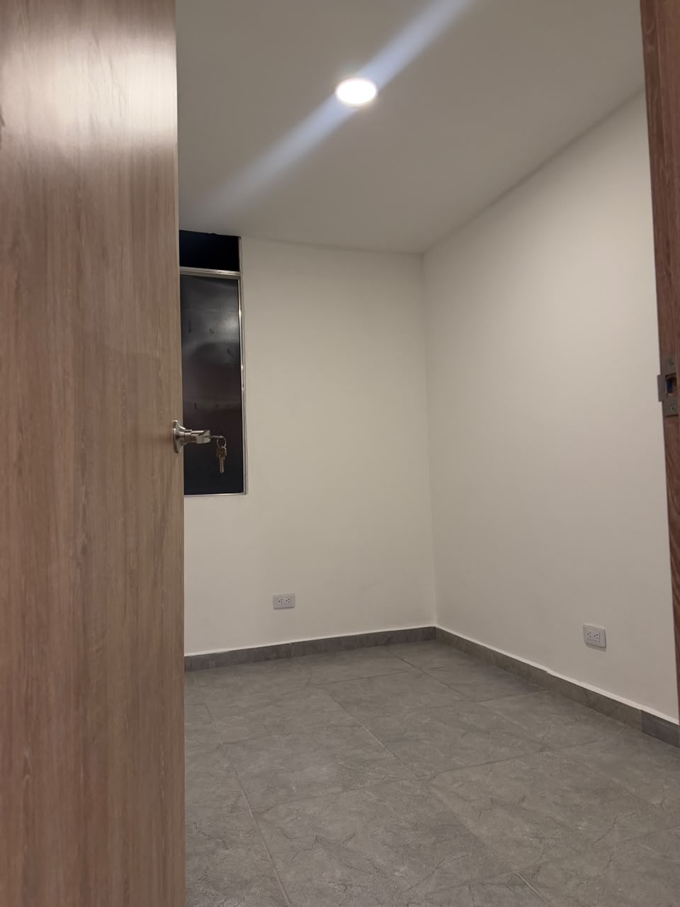 VENDO APARTAMENTO EN LA AURORA