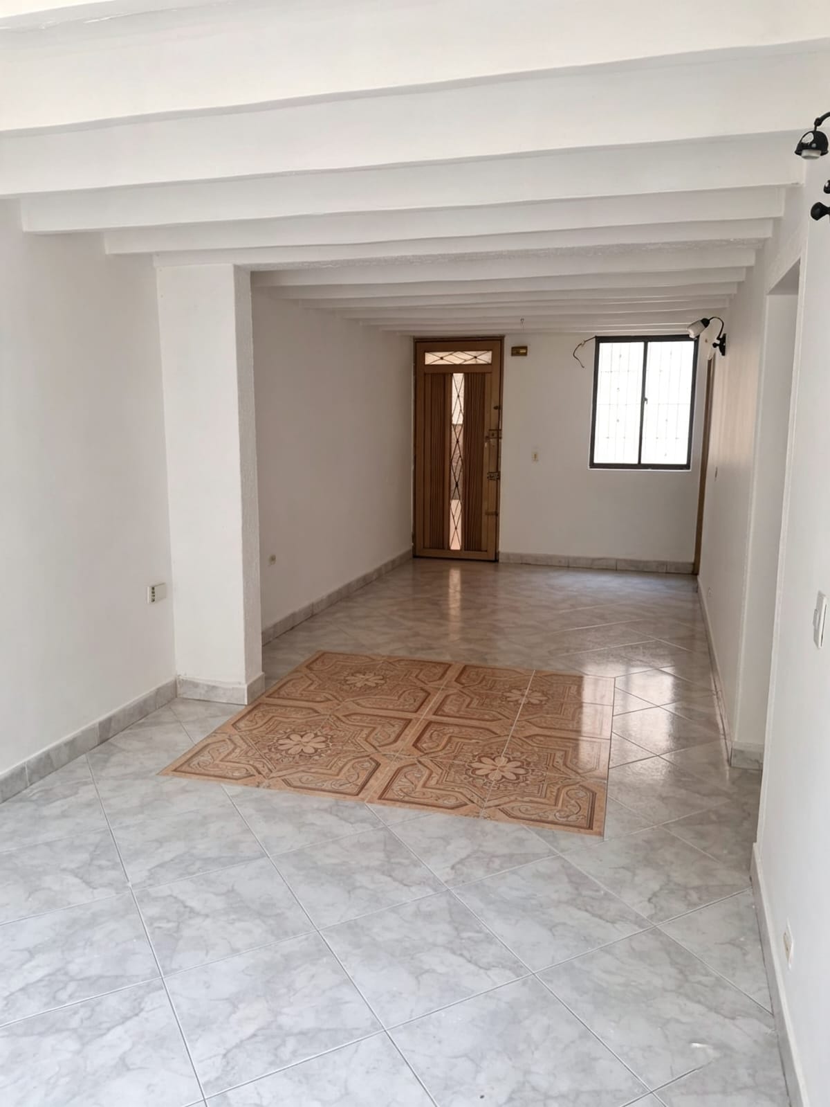 vendo apartamento en trincentenario