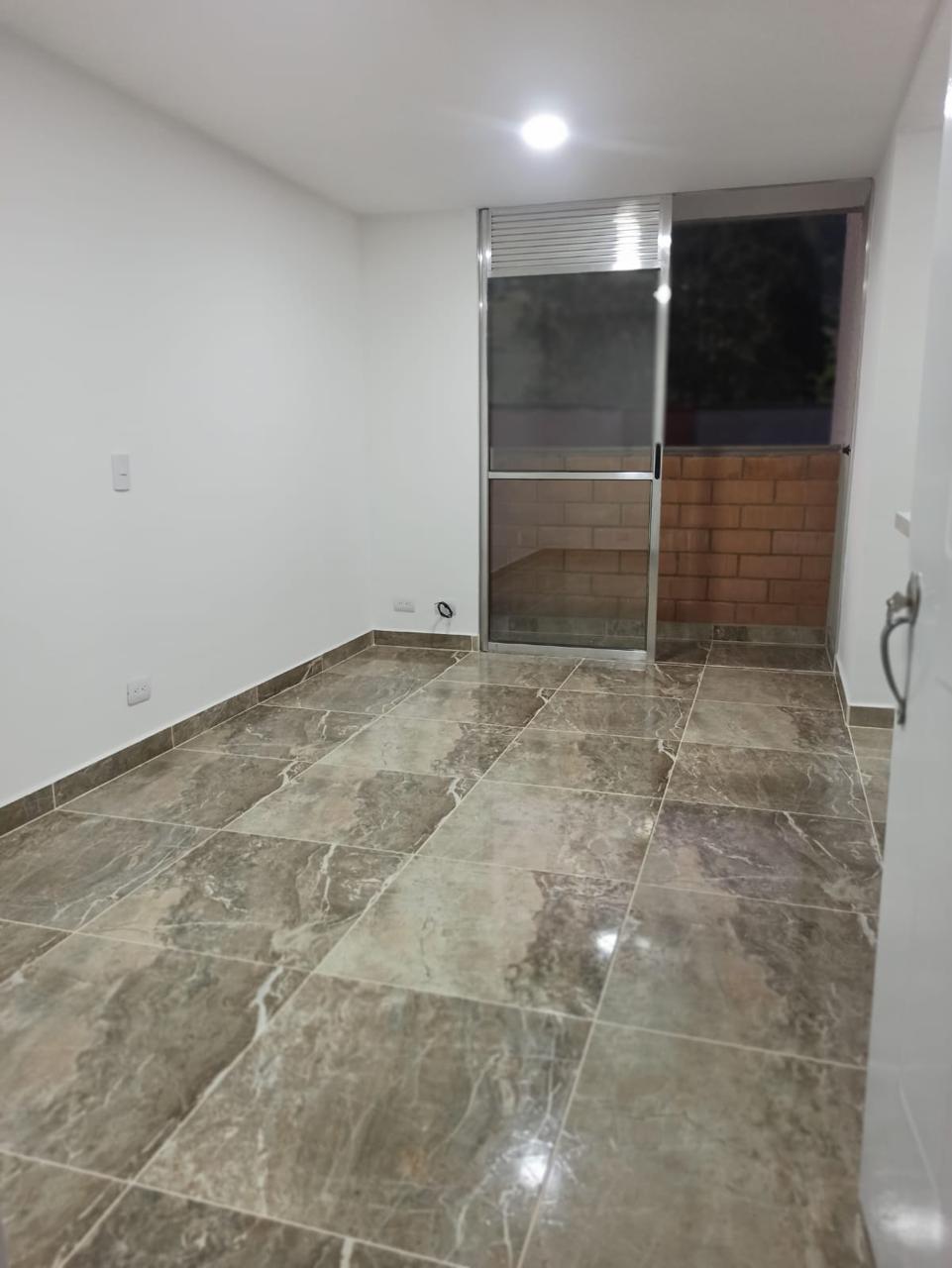 Arriendo Apartamento Robledo Pajarito