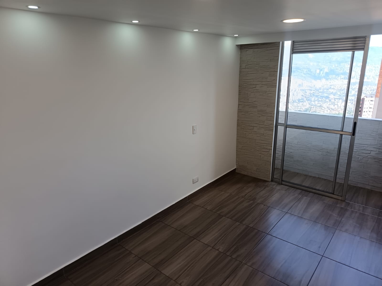 Arriendo Apartamento Robledo Pajarito