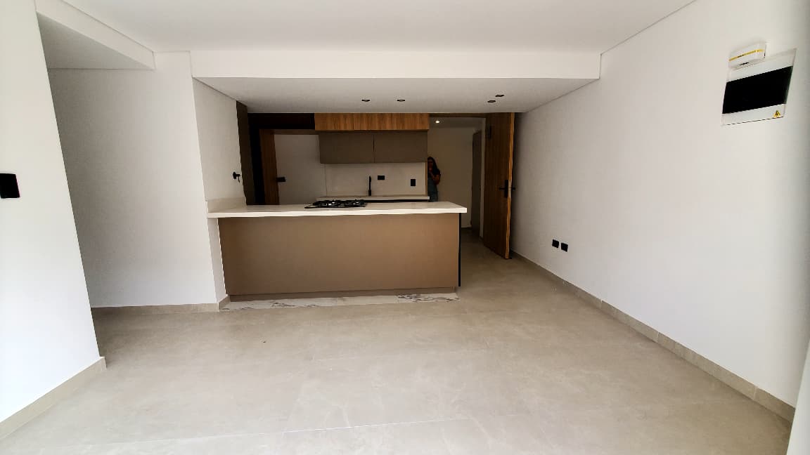 Arriendo apartaestudio en la candelaria
