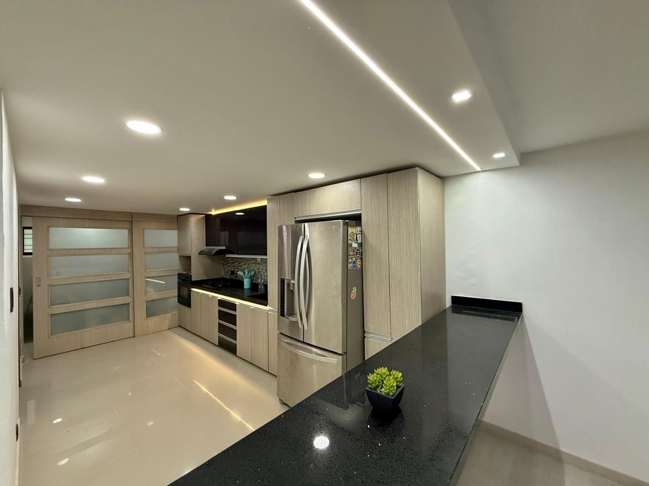 ARRIENDO CASA EN EL POBLADO EL TESORO