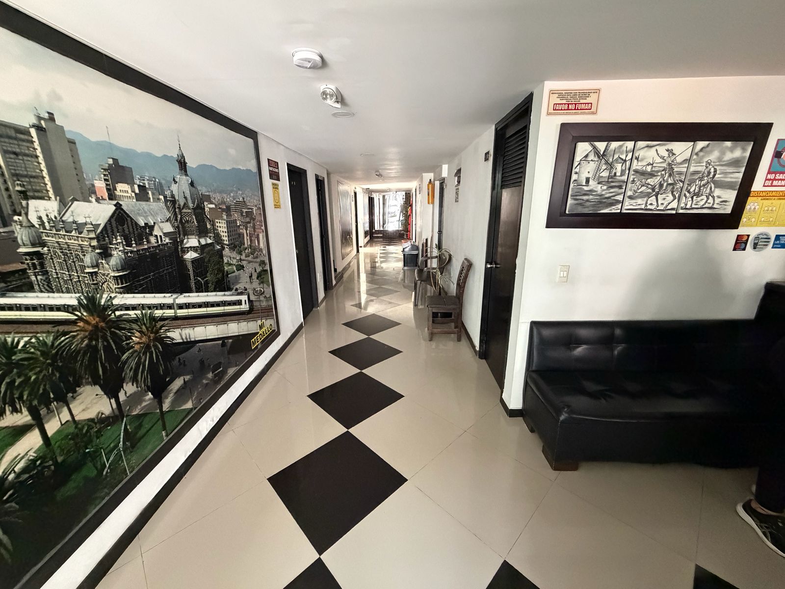 VENDO HOTEL EN LAURELES