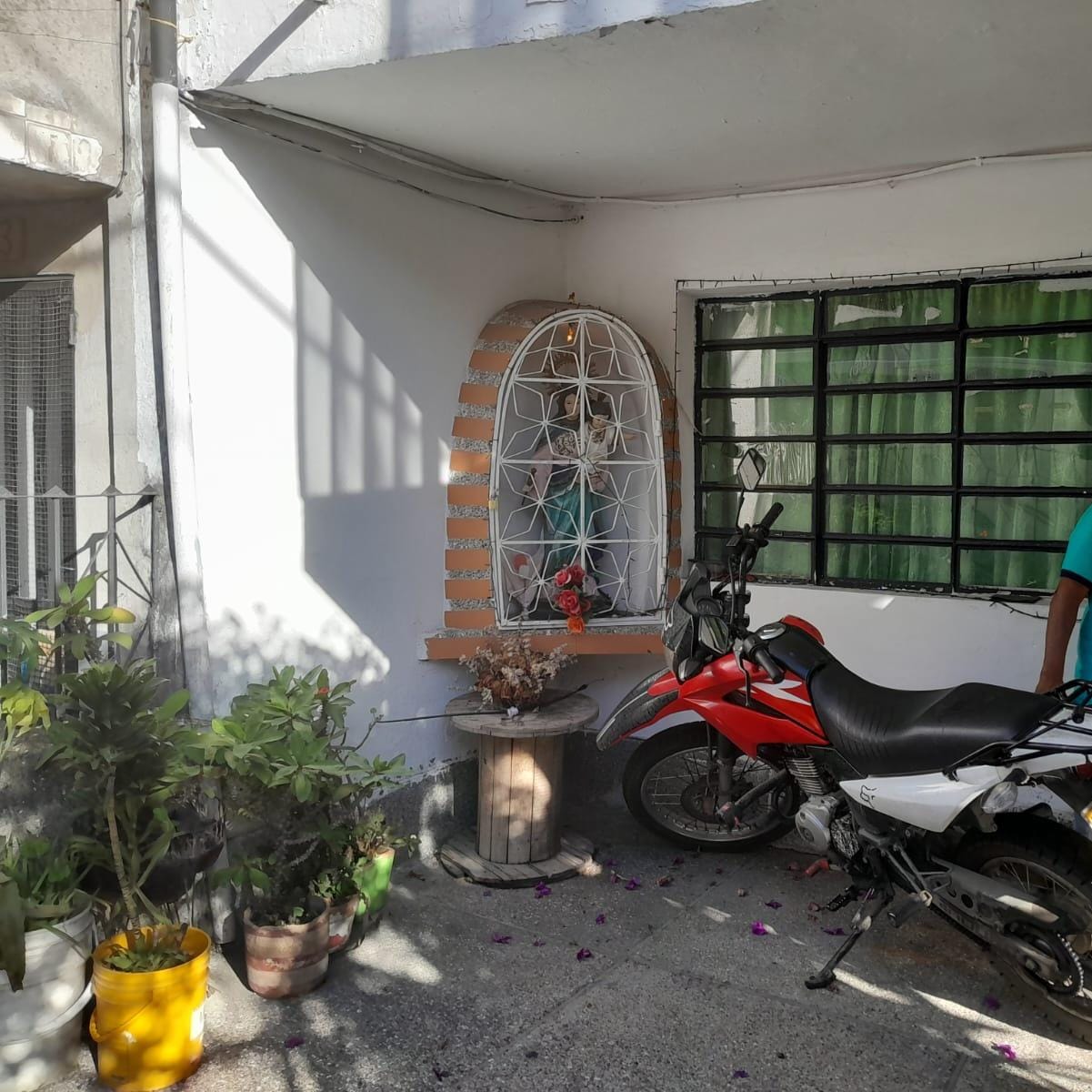 Vendo Casa Dos Niveles Robledo las Margaritas