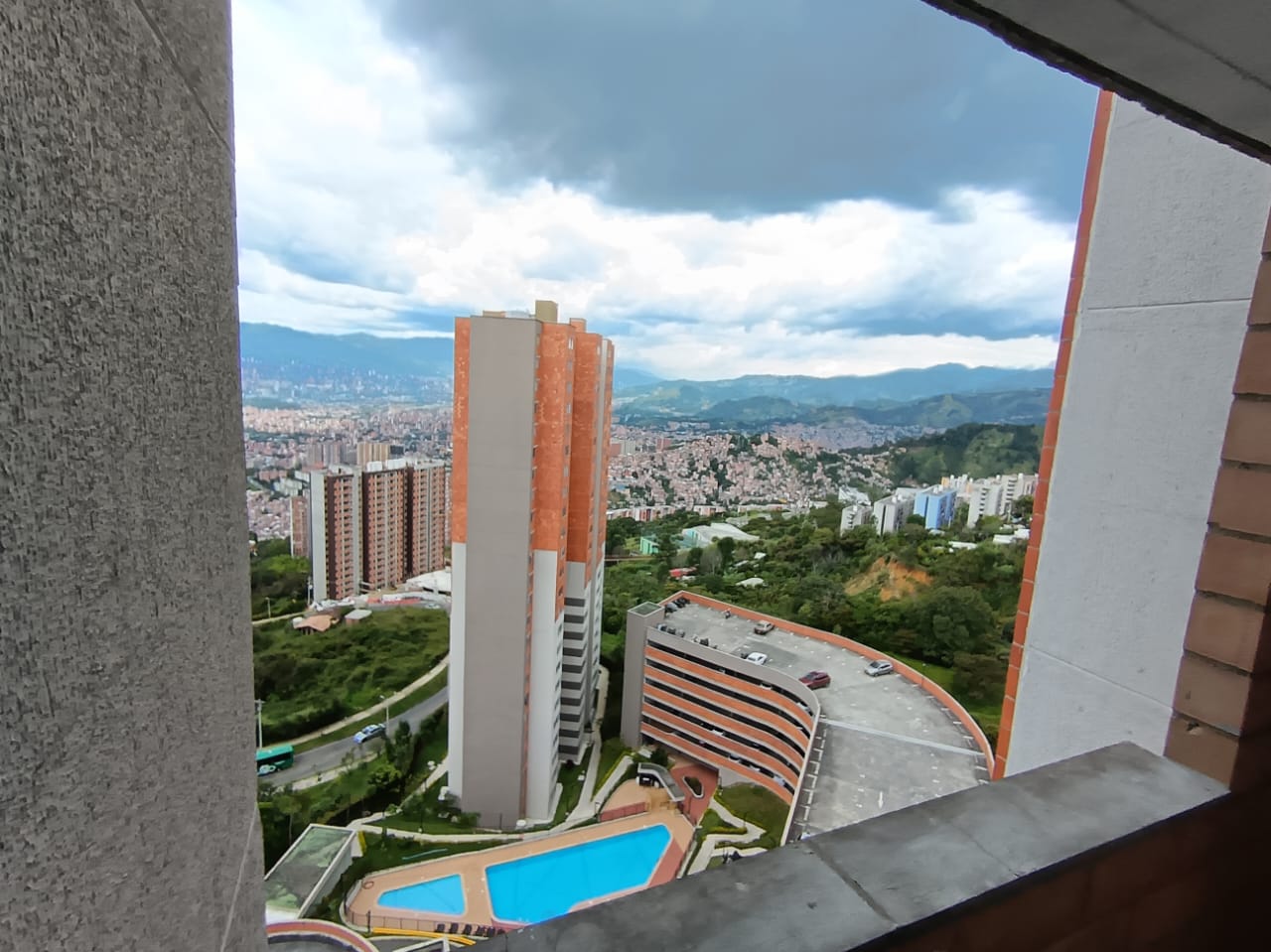 Arriendo Apartamento Robledo Pajarito