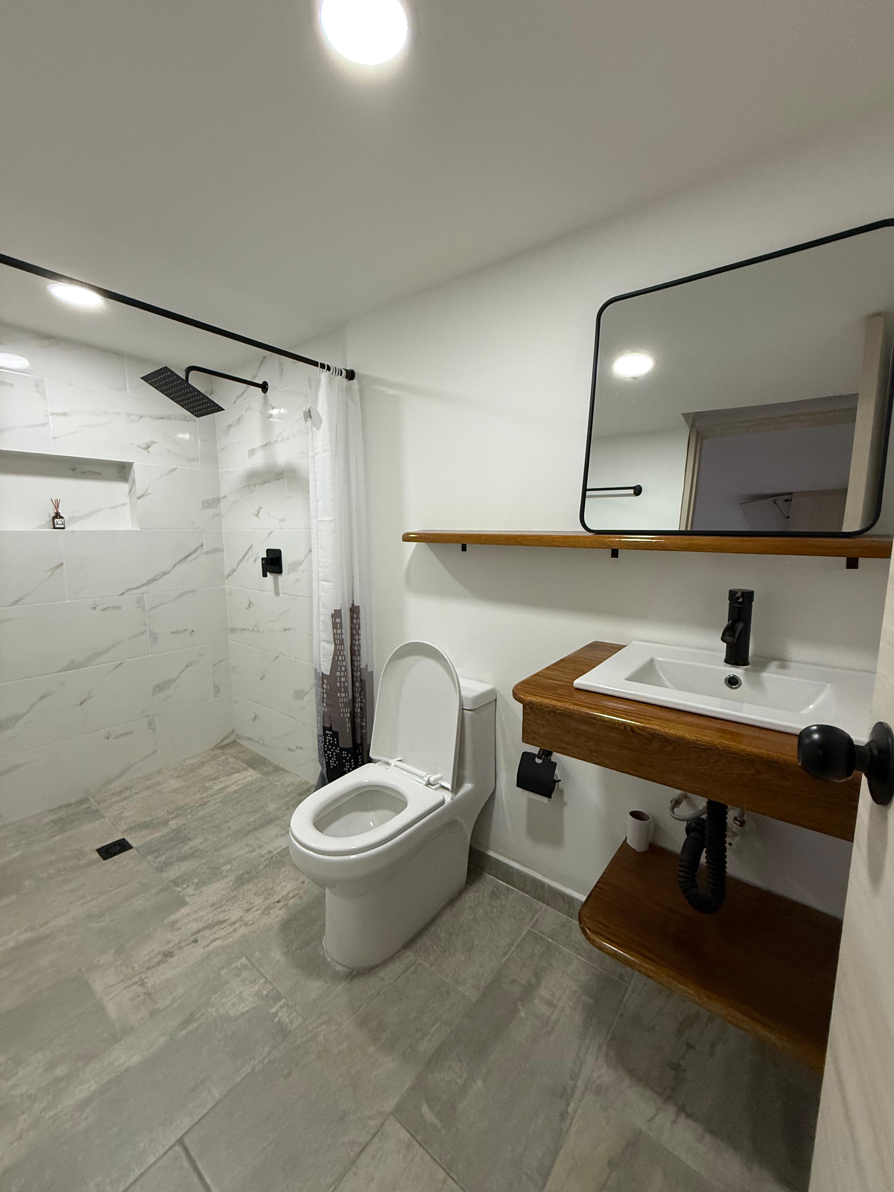 ARRIENDO APARTAESTUDIO EN LA FLORESTA