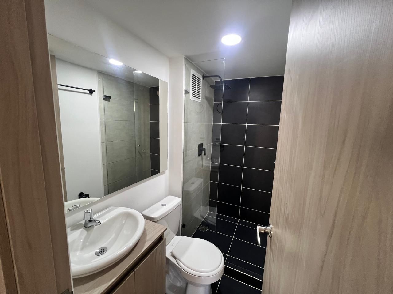 VENDO APARTAMENTO EN CALASANZ PARTE ALTA