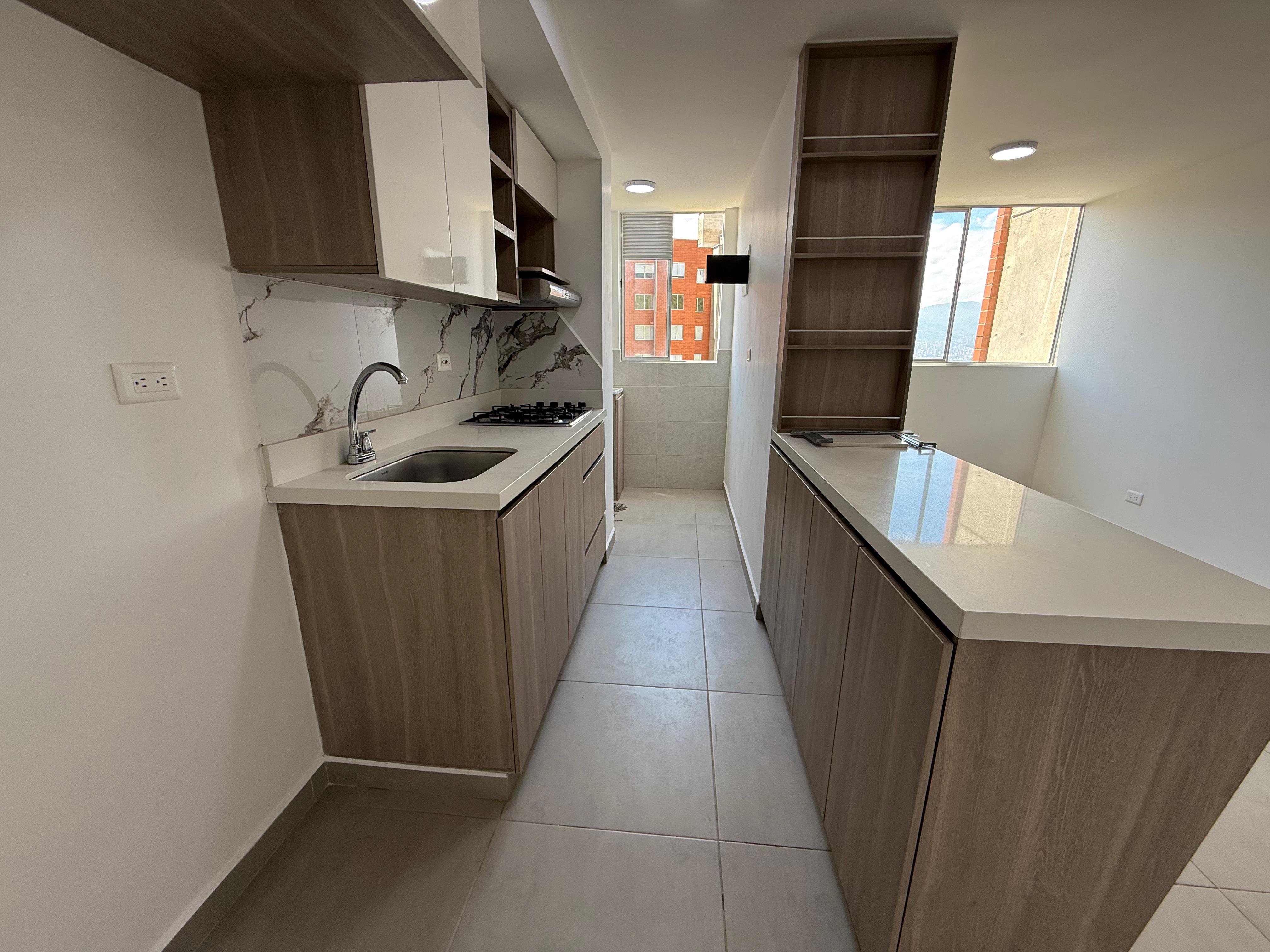 ARRIENDO APARTAMENTO EN CALASANZ PARTE ALTA