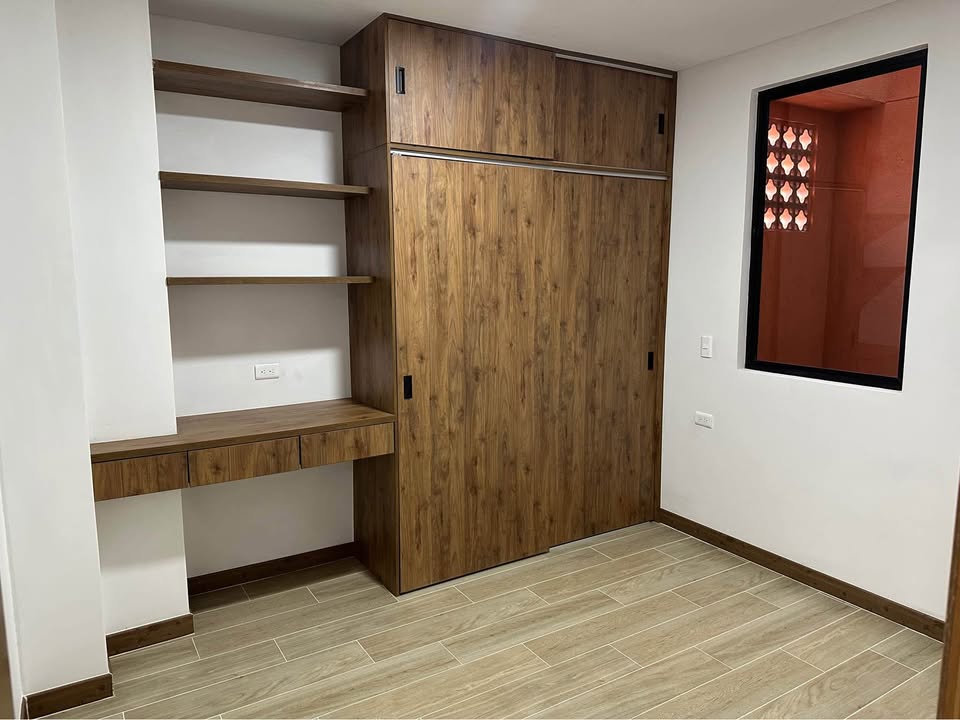 VENDO APARTAMENTO EN SANTA MONICA