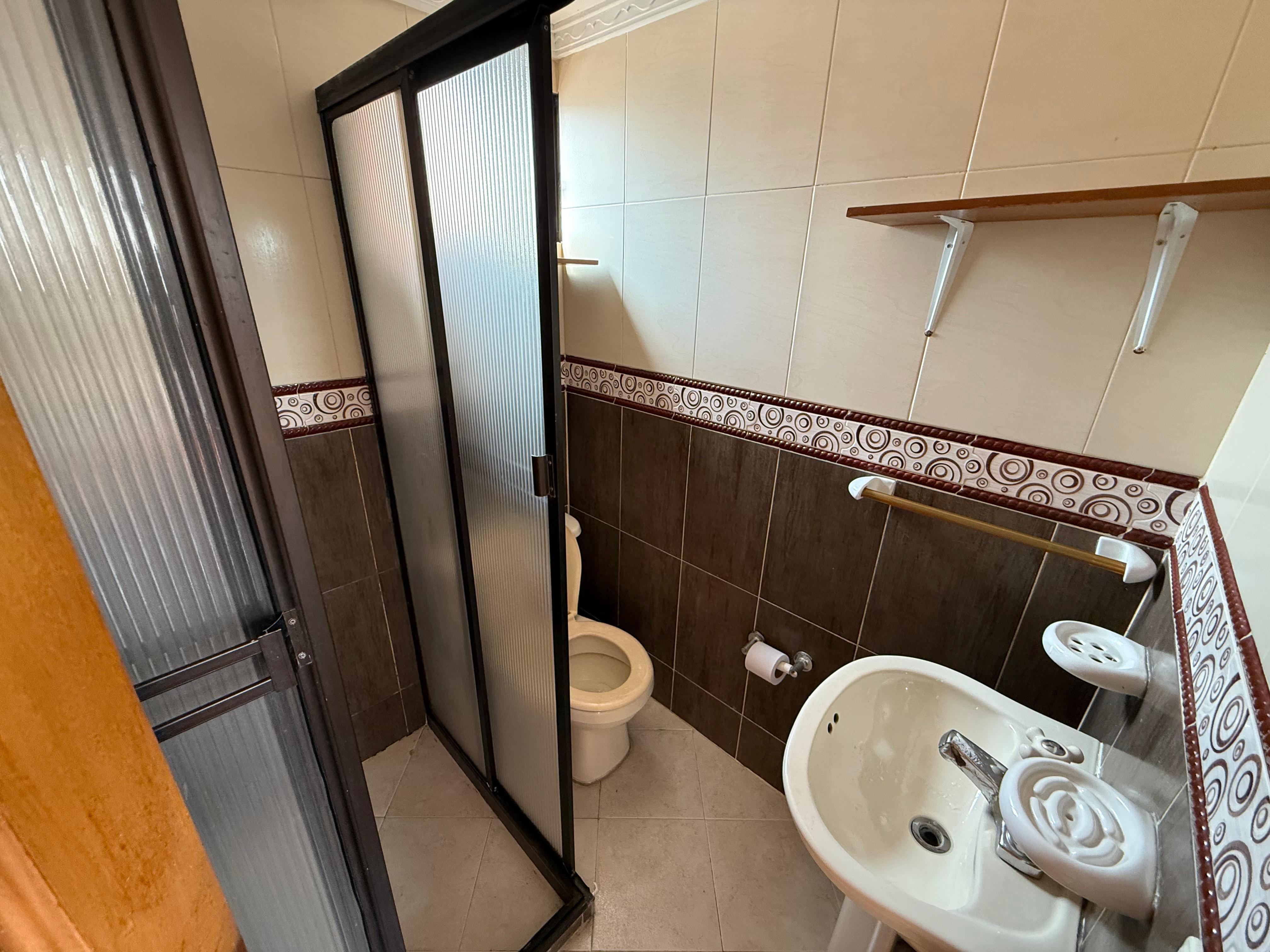 ARRIENDO APARTAMENTO EN LA FLORESTA