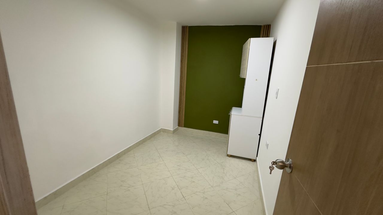 ARRIENDO APARTAMENTO EN LA FLORESTA