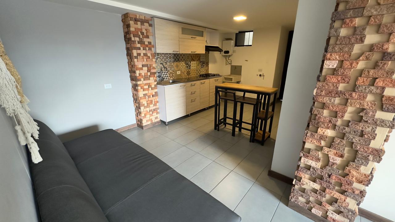 ARRIENDO APARTAESTUDIO EN EL ESTADIO