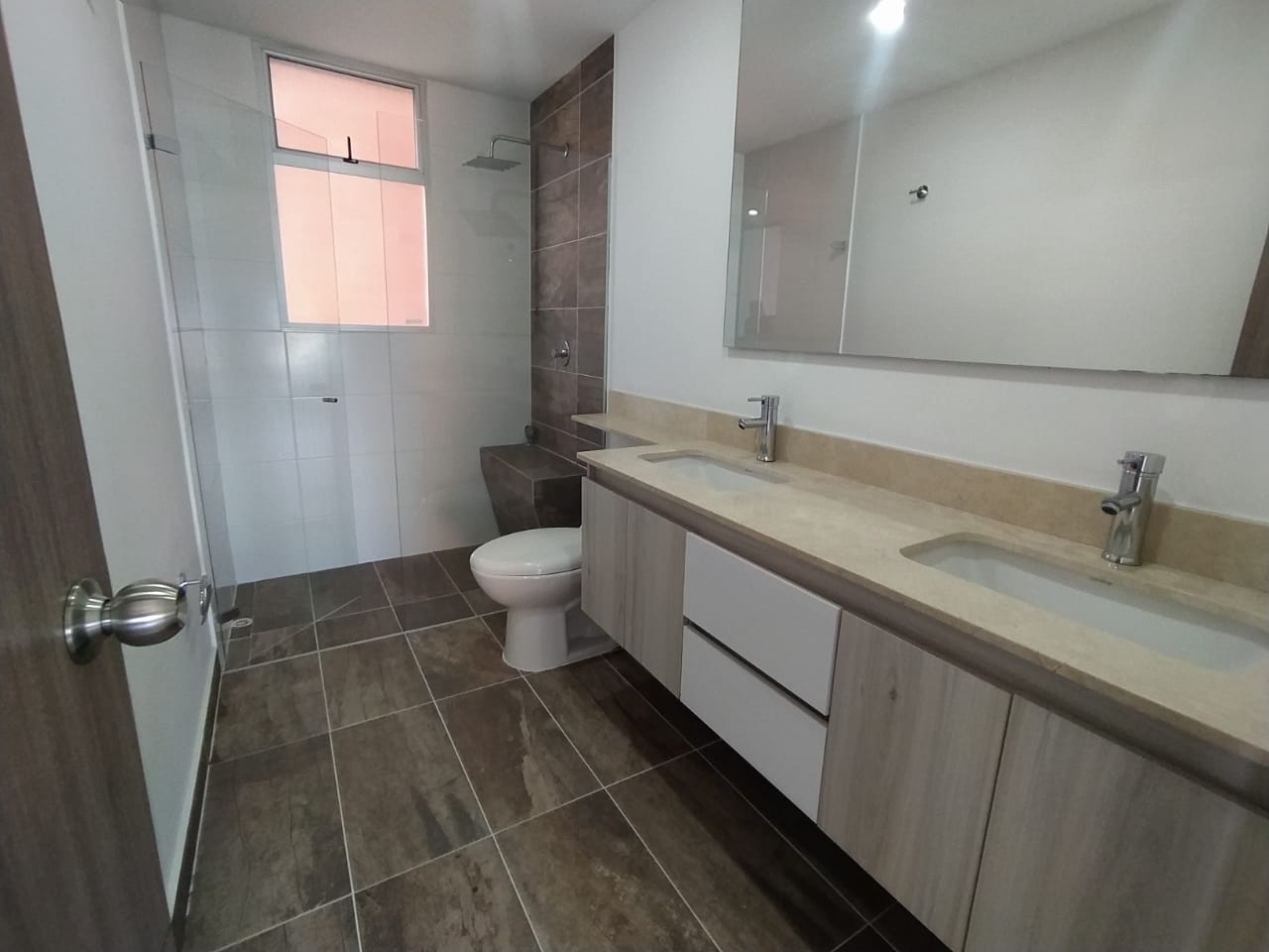 Arriendo Apartamento En Señorial Envigado