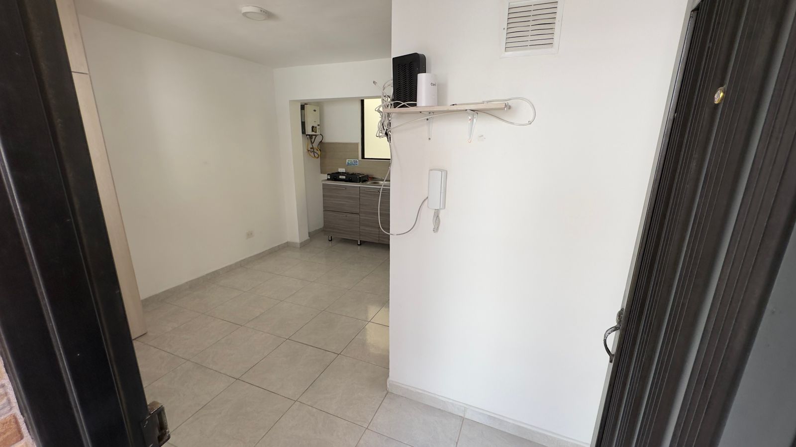 ARRIENDO APARTAESTUDIO EN BELEN LAS MERCEDES