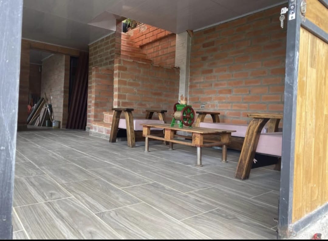 VENDO CASA FINCA EN FREDONIA