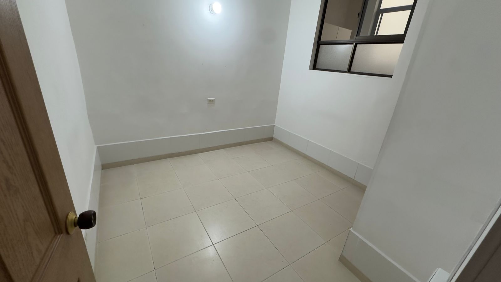 ARRIENDO CASA PARA COMERCIO