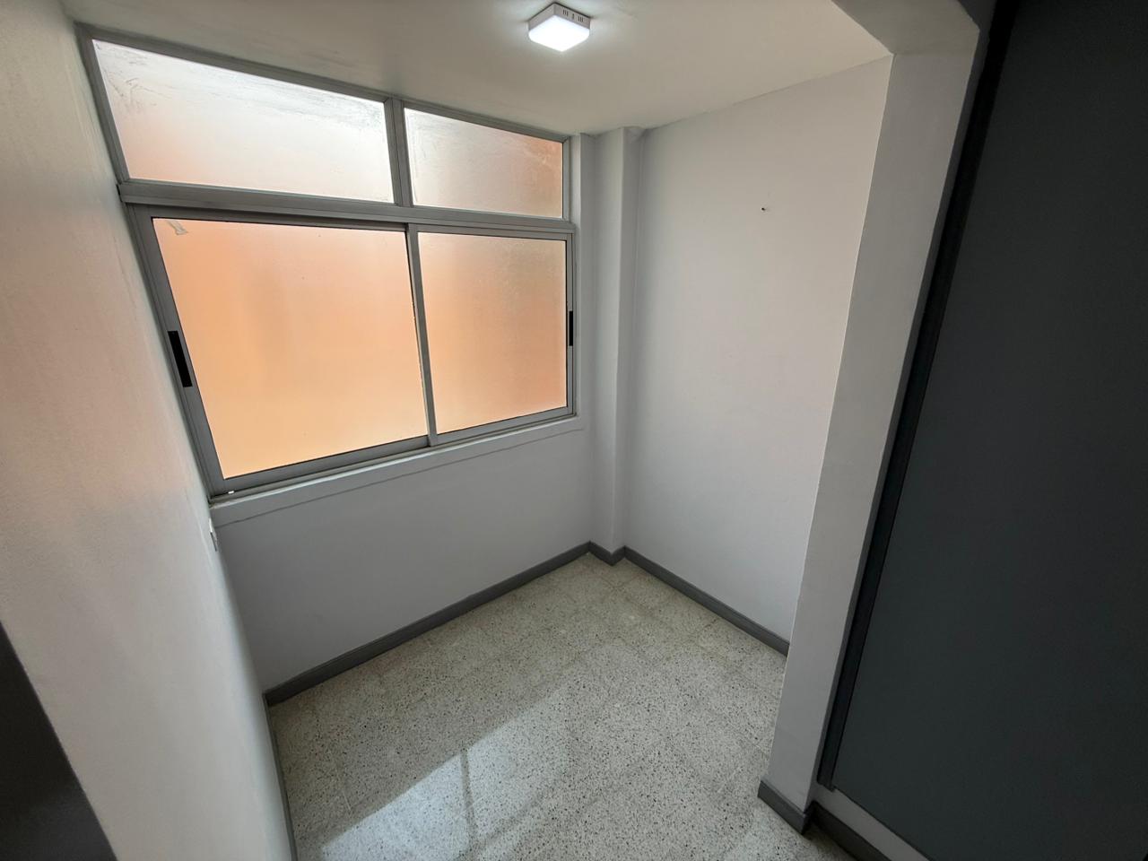 ARRIENDO APARTAMENTO EN EL VELODROMO