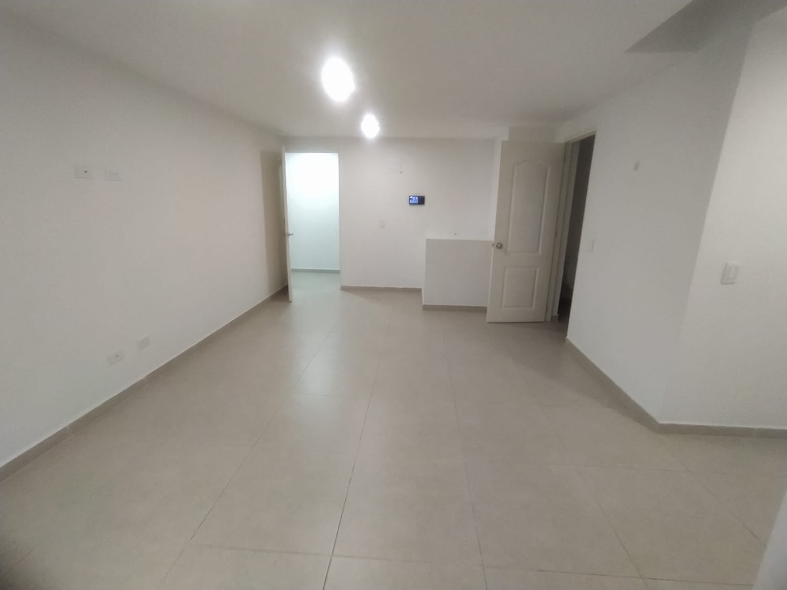 Arriendo Apartaestudio En Laureles