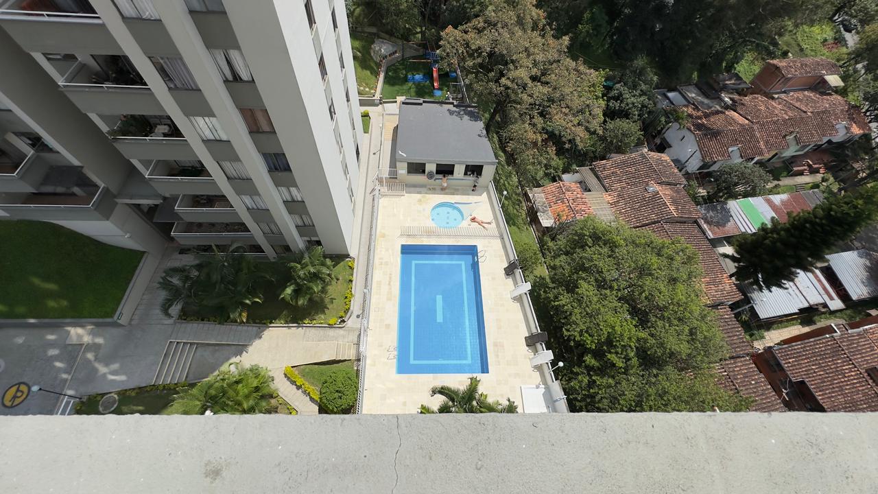 ARRIENDO APARTAMENTO EN RODEO ALTO