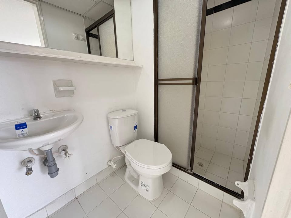 VENDO APARTAMENTO EN LAURELES