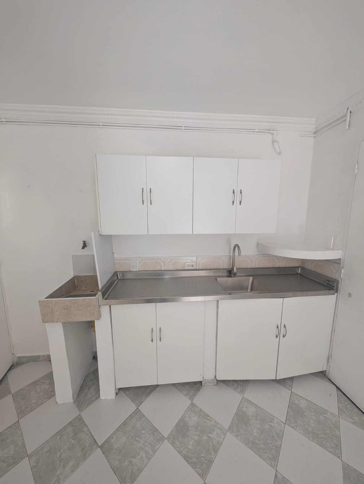 Arriendo Tipo Loft En La Floresta