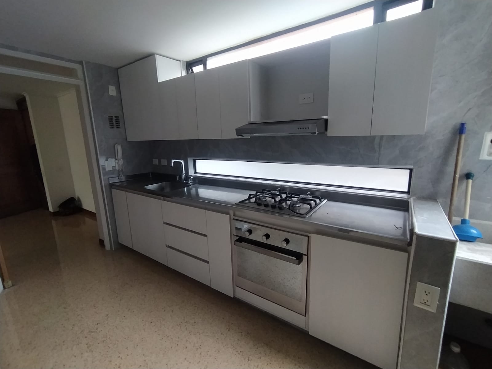 Arriendo Apartamento En Conquistadores