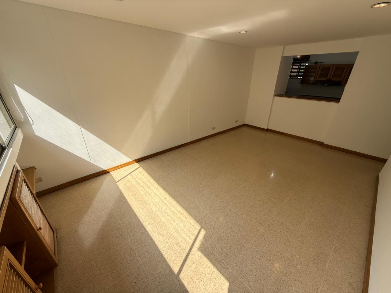 ARRIENDO APARTAMENTO EN EL POBLADO