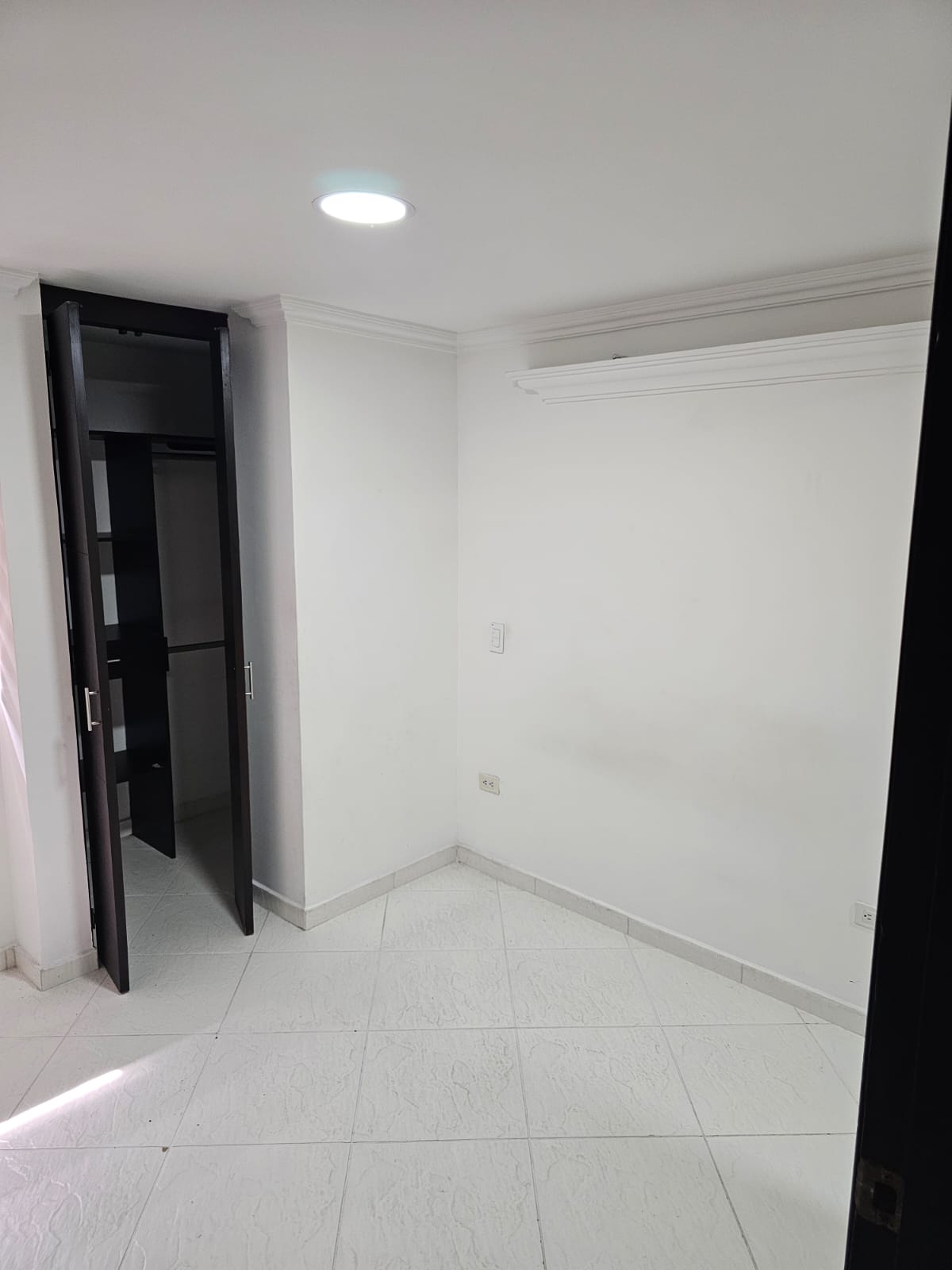 VENDO APARTAMENTO EN CALASANZ PARTE BAJA