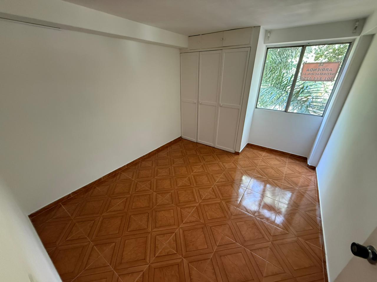 ARRIENDO APARTAMENTO EN ROBLEDO PILARICA