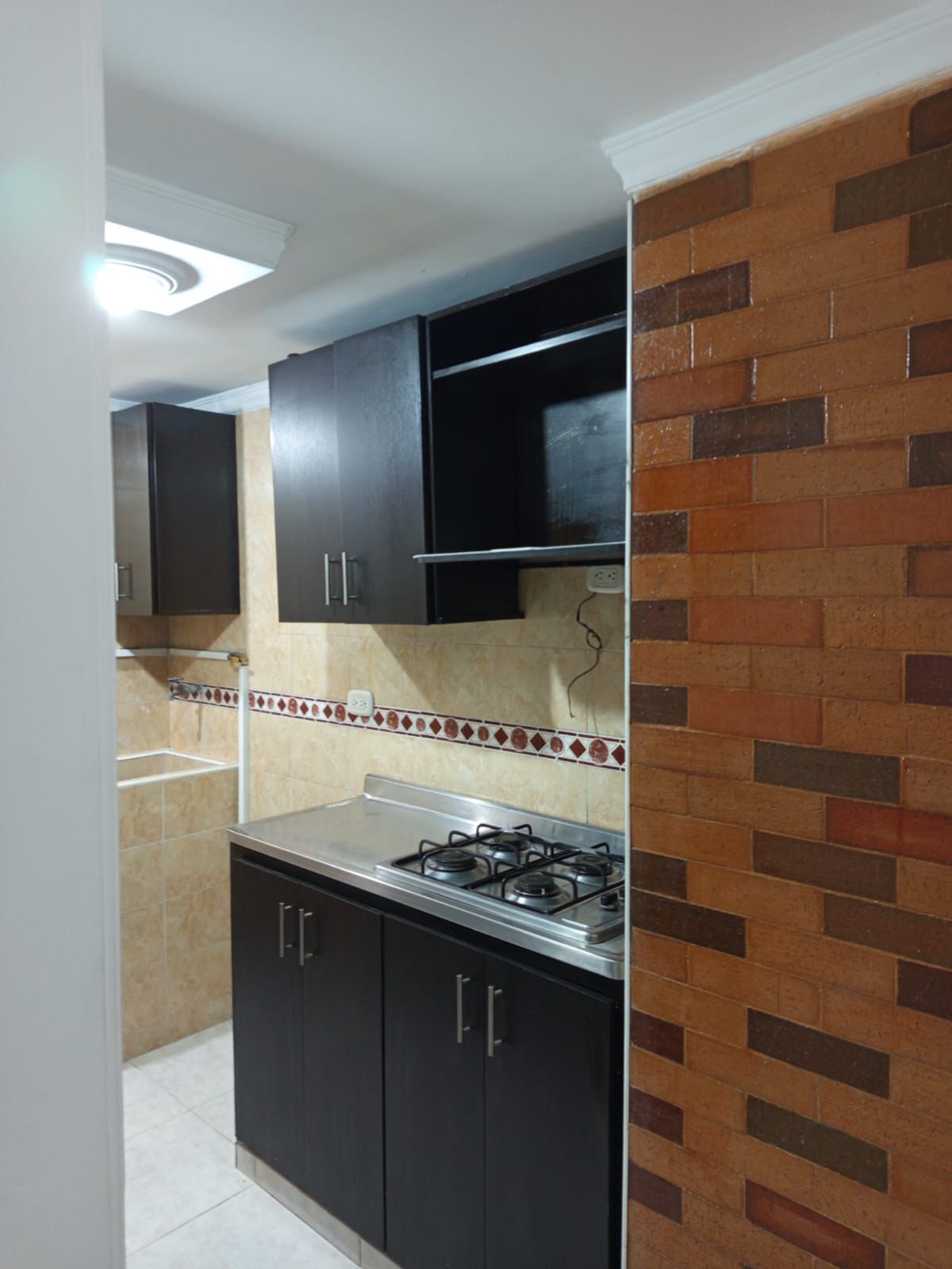 ARRIENDO APARTAMENTO EN RODEO ALTO