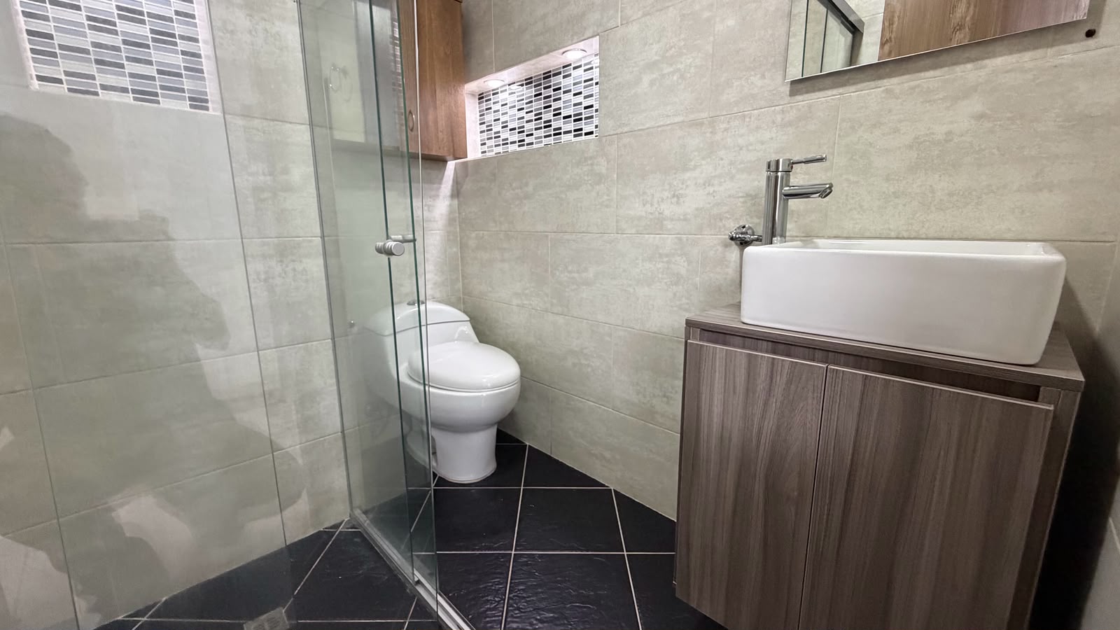 VENDO APARTAMENTO EN SIMON BOLIVAR