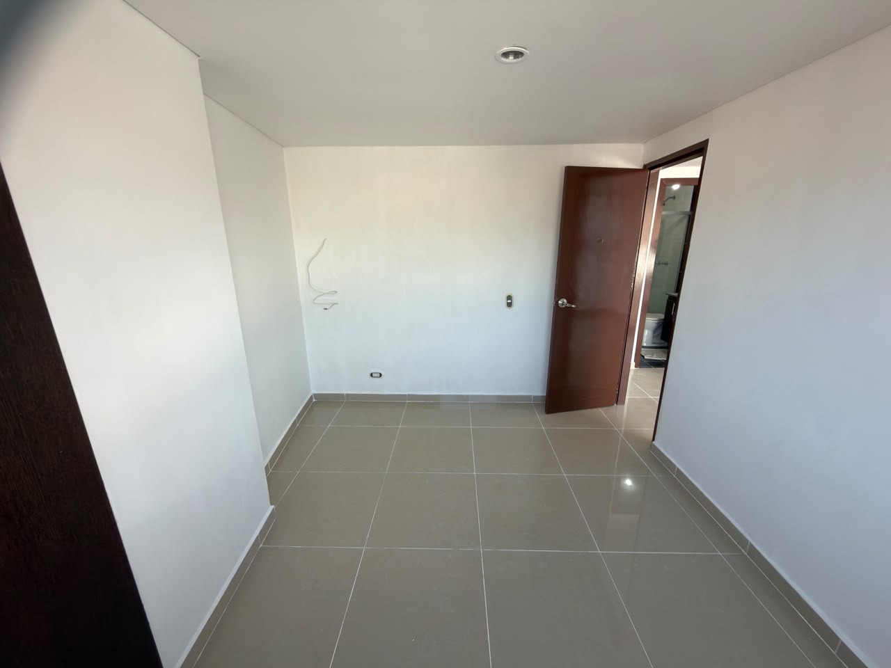ARRIENDO APARTAMENTO EN EL VELODROMO