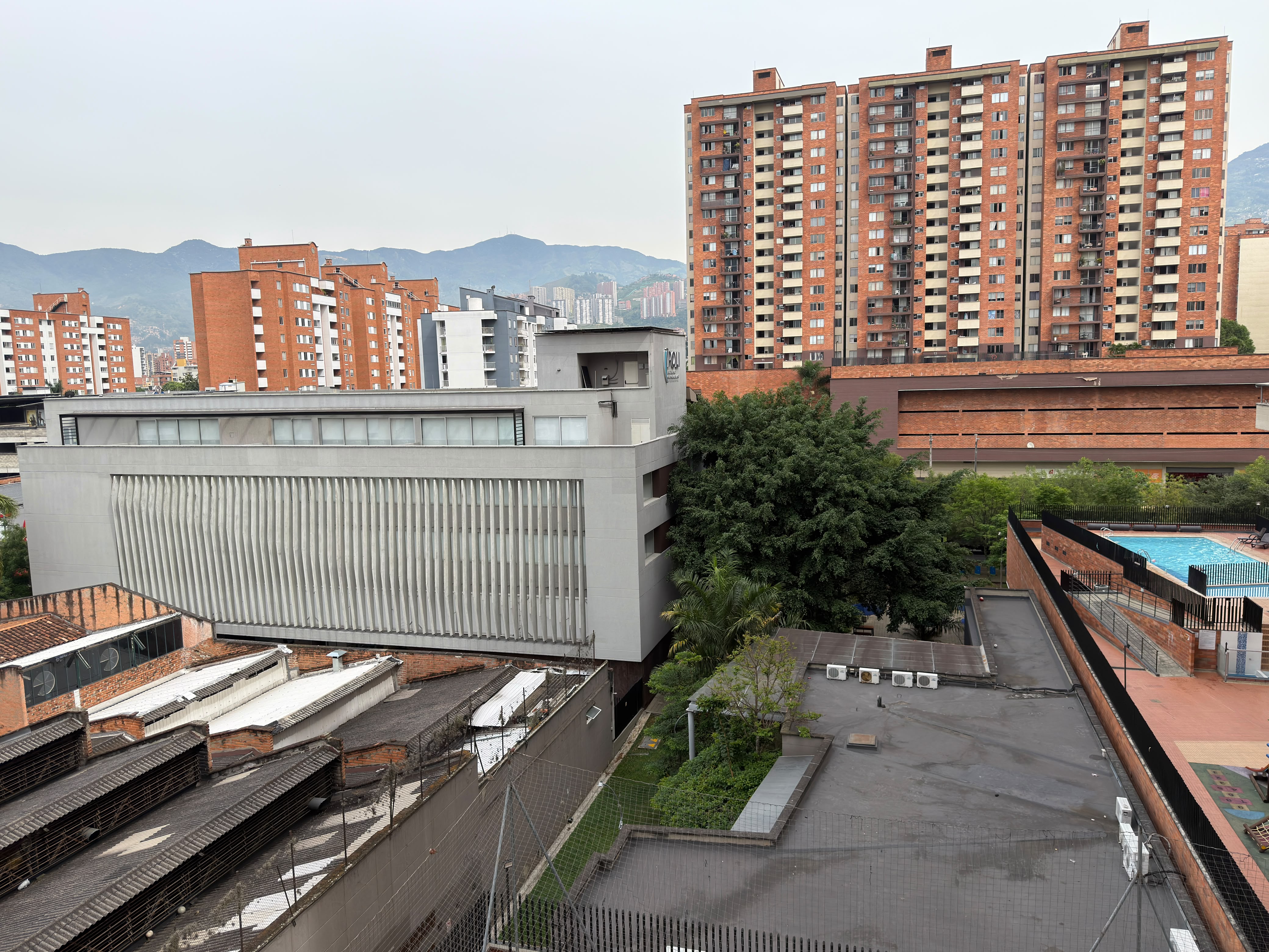 Arriendo Apartamento en los Colores