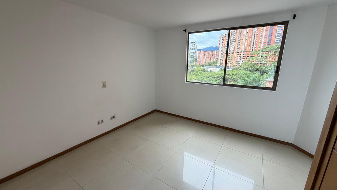 VENDO APARTAMENTO EN SABANETA