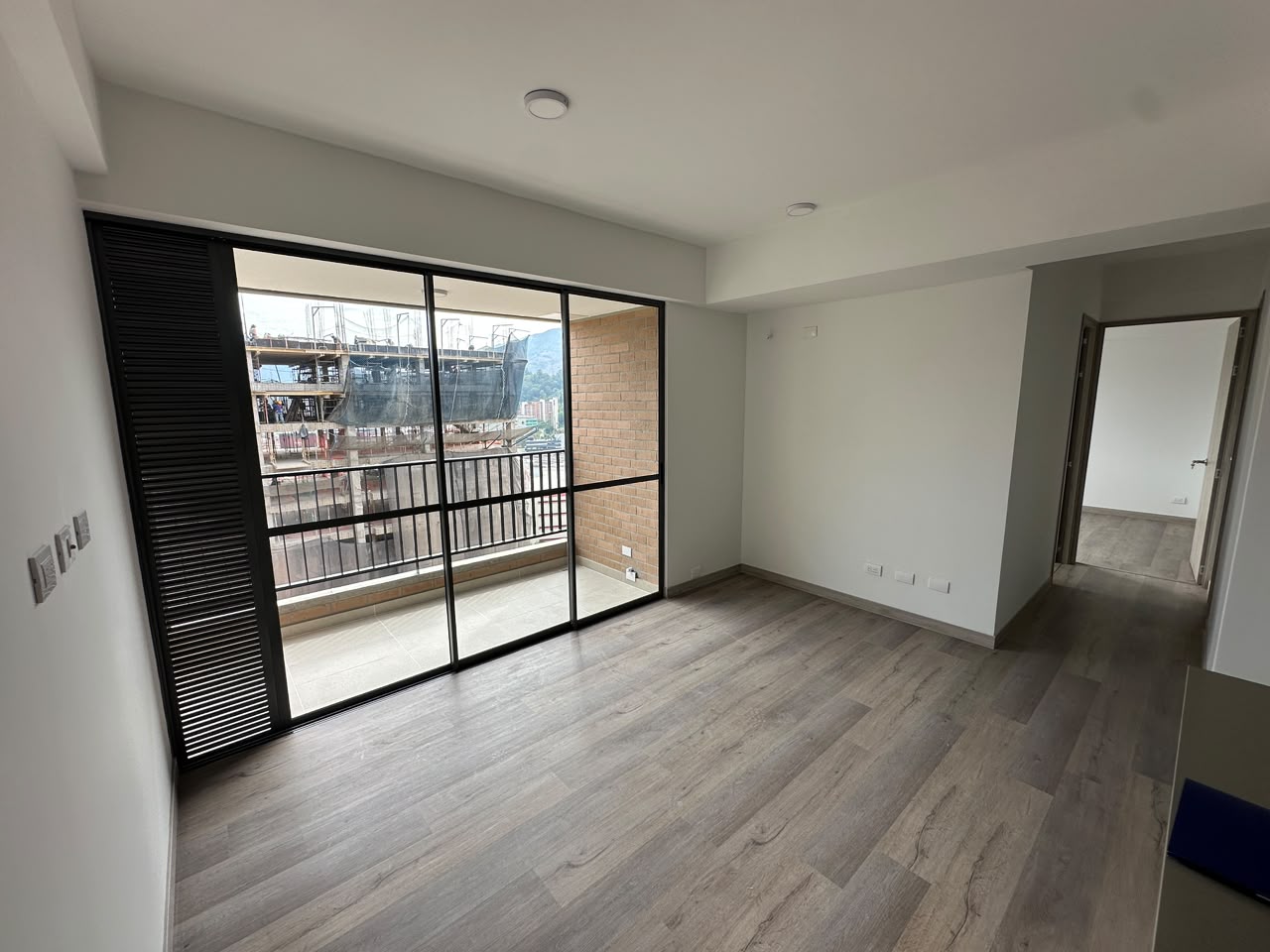 ARRIENDO APARTAMENTO EN CUIDAD DEL RIO